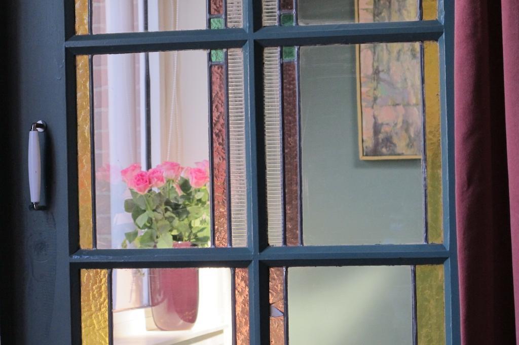Wild Roses Bed & Breakfast Amsterdam Dış mekan fotoğraf