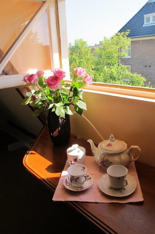 Wild Roses Bed & Breakfast Amsterdam Dış mekan fotoğraf