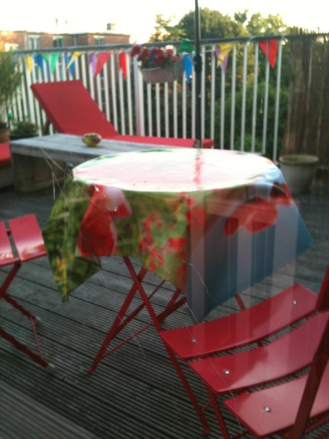 Wild Roses Bed & Breakfast Amsterdam Oda fotoğraf